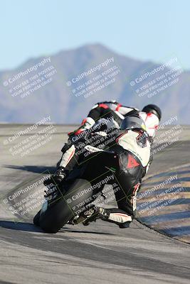 media/Jan-10-2026-Race Pace (Sat) [[3e4fee349c]]/2-Verified/Session 4 (Turn 12 Backside)/